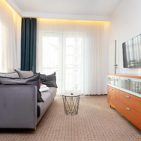 Varsovia Comfort Exterior photo